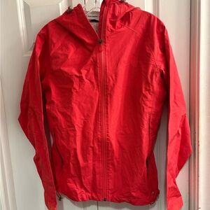 Salomon Pink raincoat zippered pockets Jacket